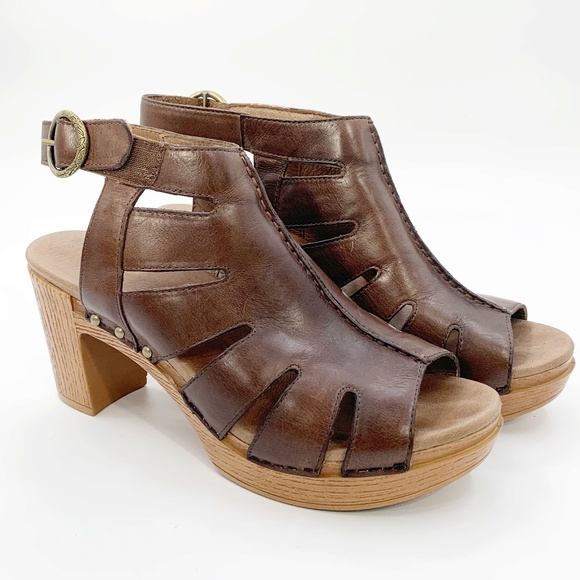 dansko women's demetra ankle bootie